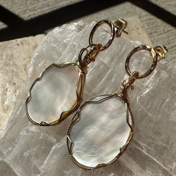 14k Gold Fill Natural Mother of Pearl Statement Earrings - Picture 3 of 11